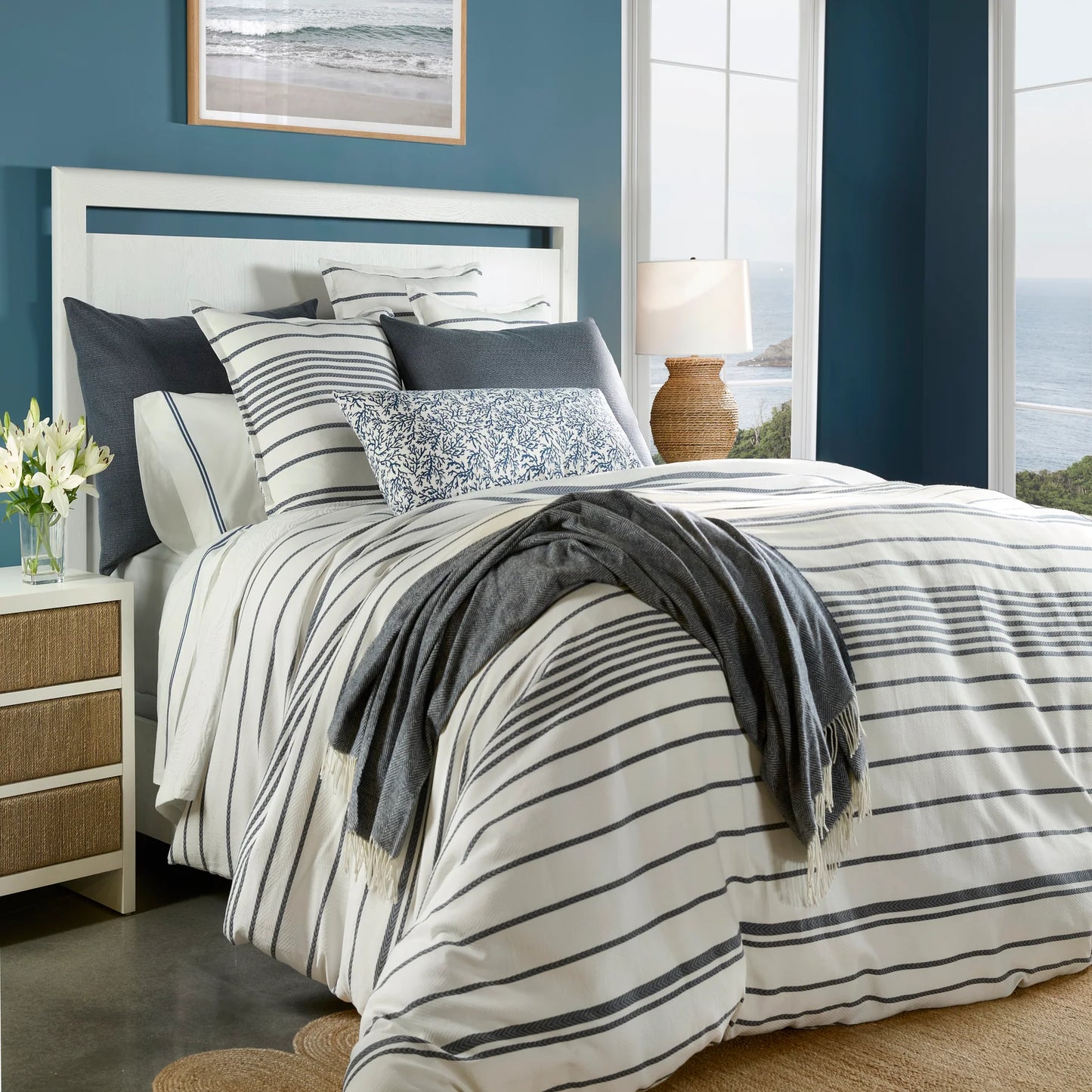 Belize Queen Duvet Set – White & Navy Cotton | 1 Queen Duvet Cover + 2 Euro Shams | Inserts Not Included