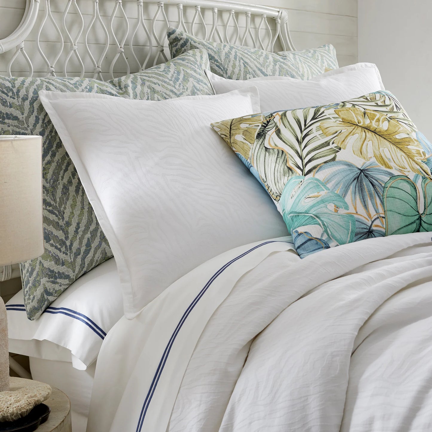 Waves Standard Pillow White Cotton and Linen 20x26